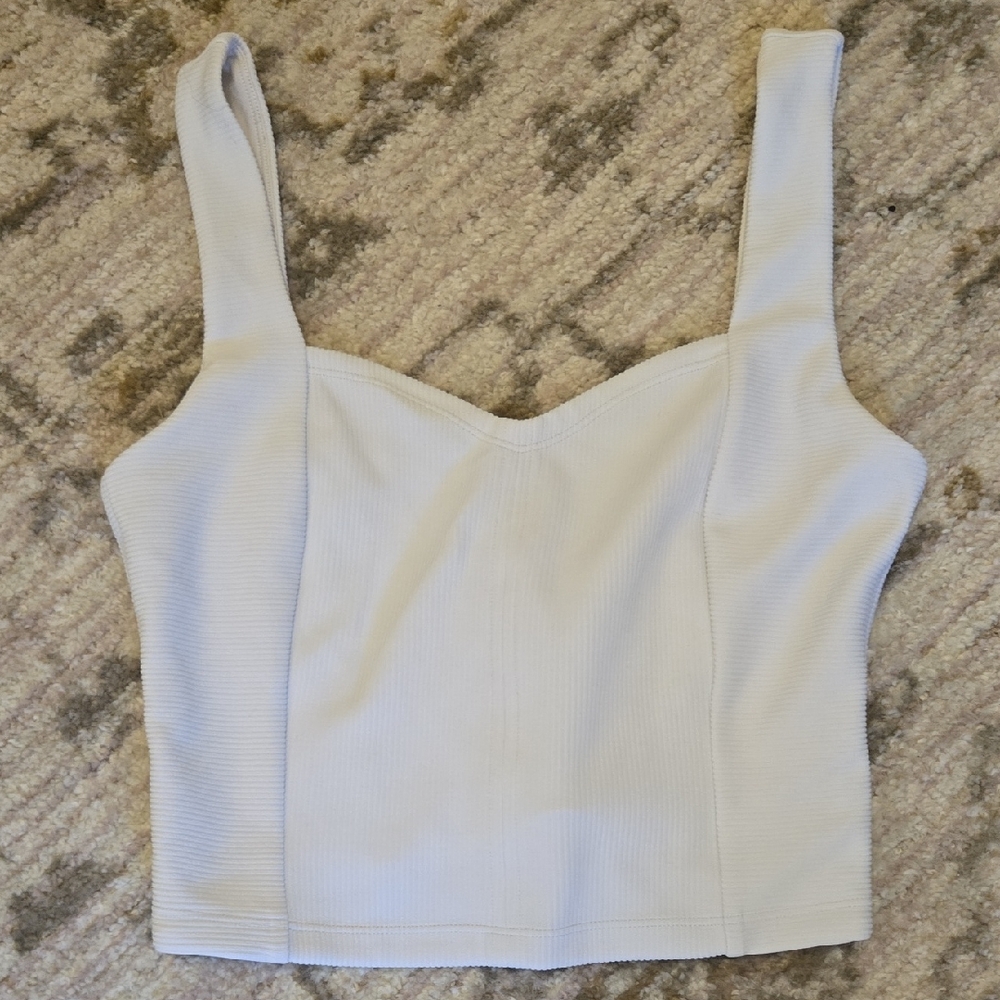 Lululemon White Ribbed Crop Top